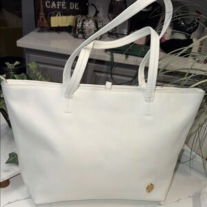 Elegant Vince Camuto Leila Tote